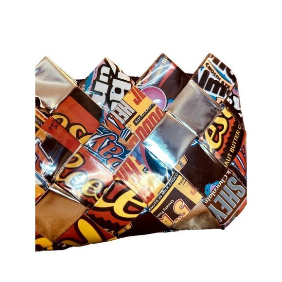 Nahui Ollin Arm Candy For Hershey Candy Wrap Clutch Wristlet NWT - Picture 3 of 6